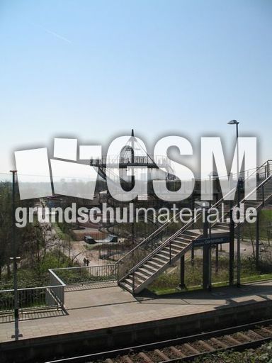 Weil am Rhein Aussichtsturm 001.jpg